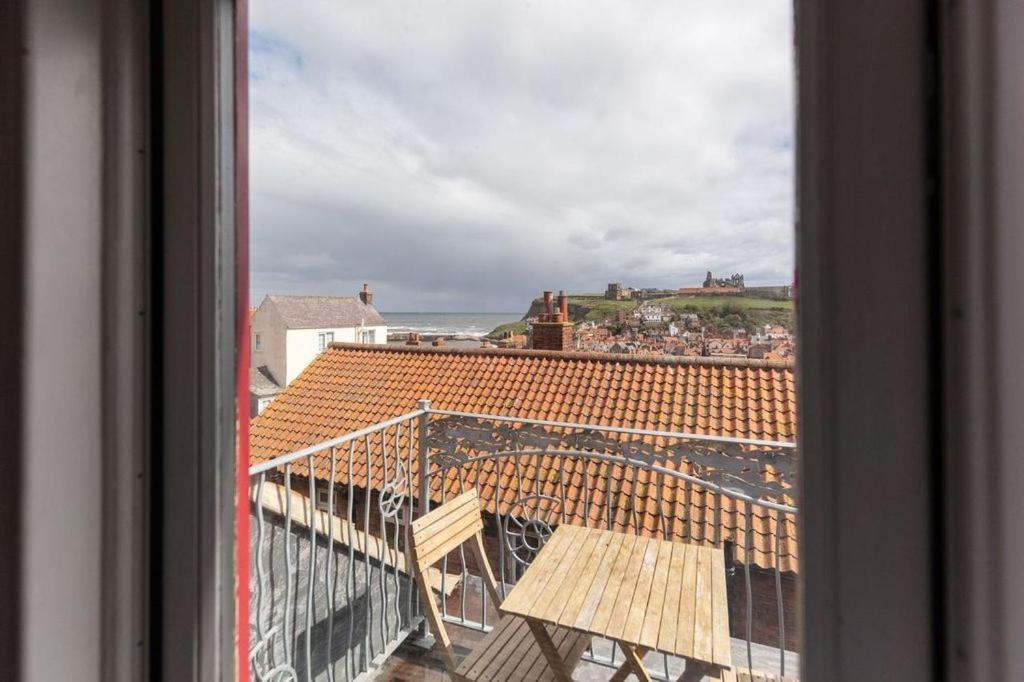 Silver Street Suites Whitby Buitenkant foto