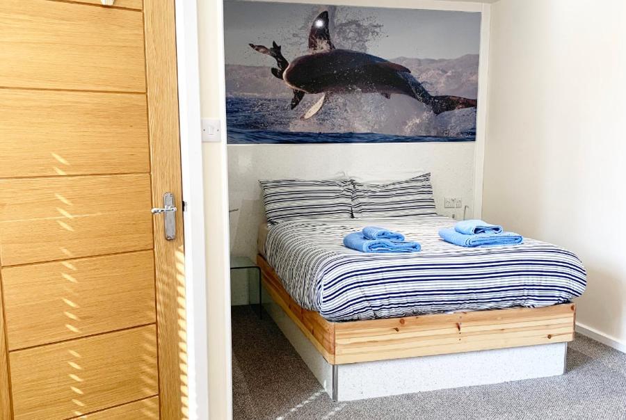 Silver Street Suites Whitby Buitenkant foto